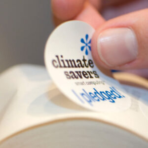 طباعة ستيكر لاصق